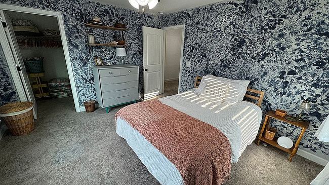 Image of 272 Fallingbrook Dr