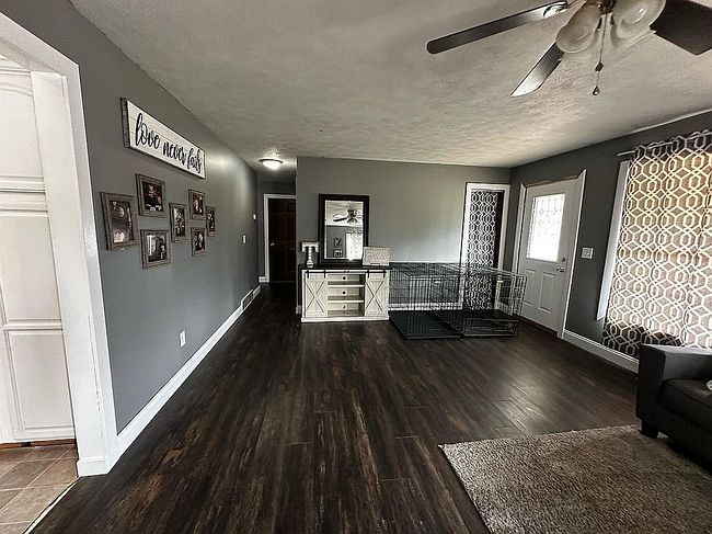 Image of 4418 Meadow Brook Ln