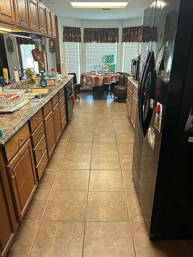 Image of 1718 Barney Hoffpauir Rd