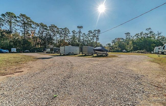 Image of 1308 Vista Cove Rd