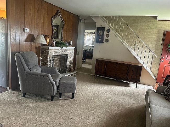 Photo of 10 Hybrid Rd, Levittown, PA