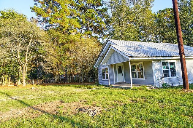 Photo of 86 Gazebo St, Huntsville, TX