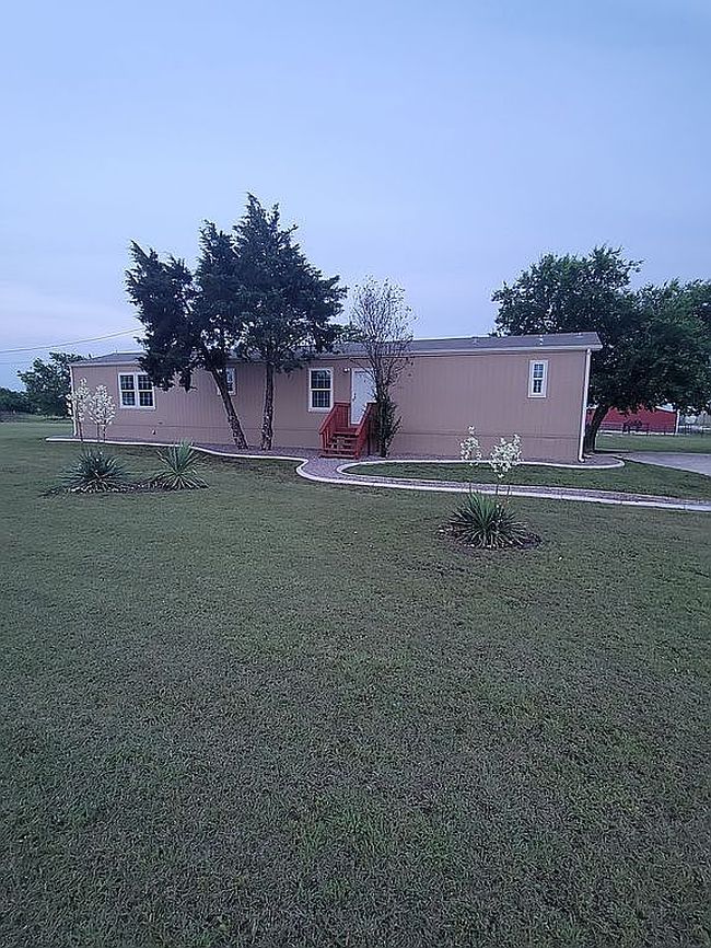 Photo of 13473 W Fm 455, Decatur, TX