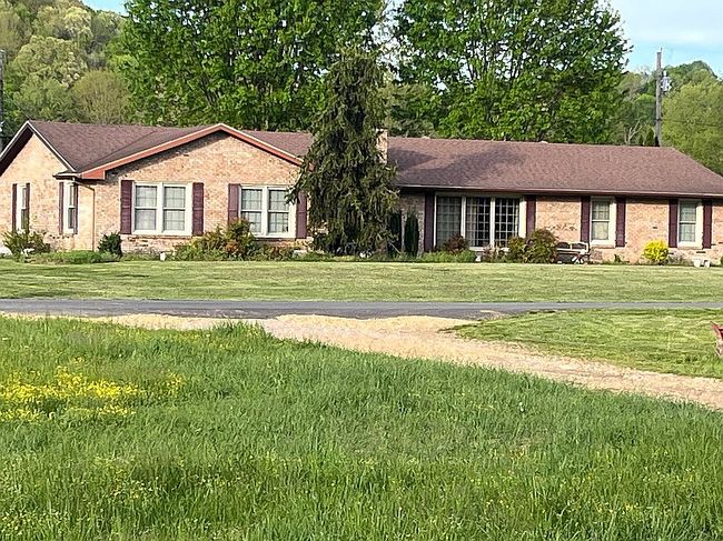 Image of 1693 Stoner Creek Rd