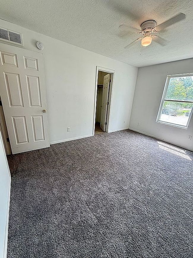 Photo of 1037 E Emery Ct, Bloomington, IN
