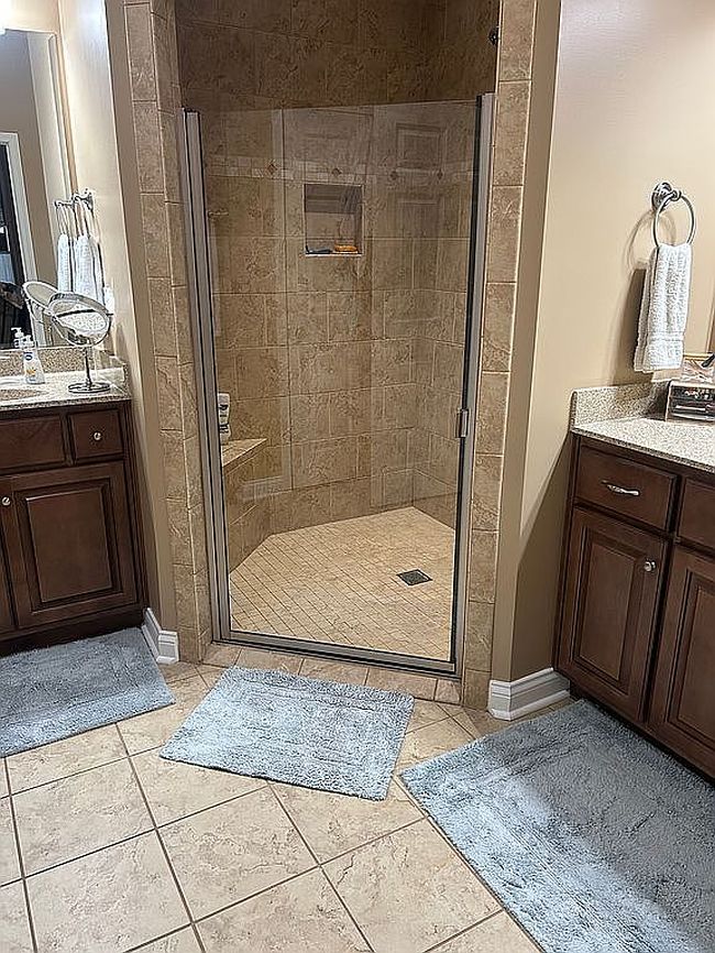 Photo of 4106 Carrington Greene Dr, Louisville, KY