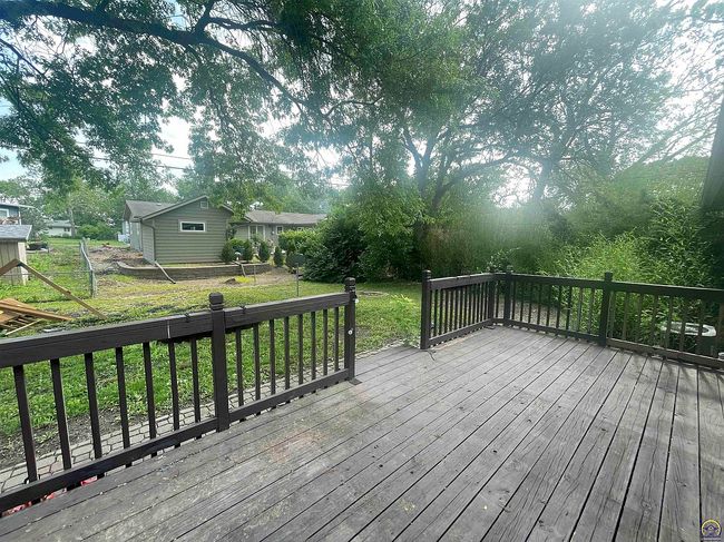 Additional photo 4 of property located at 5517 Sw 19th St