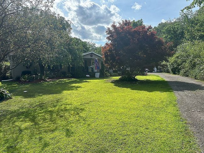 Image of 141 Hoover St