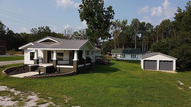 Image of 23 N Greenwood Avenue Ext