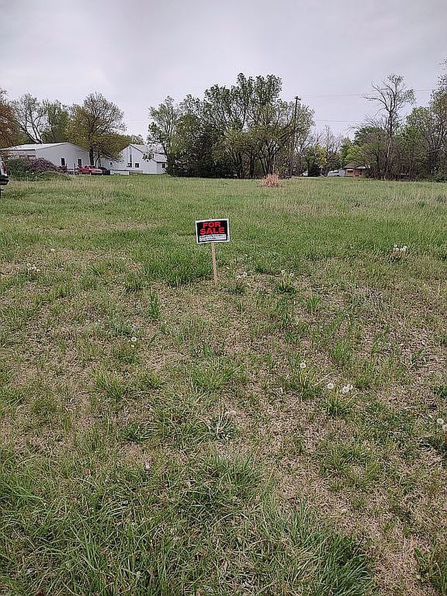 Photo of 0 N Elm St, Whitewater, KS