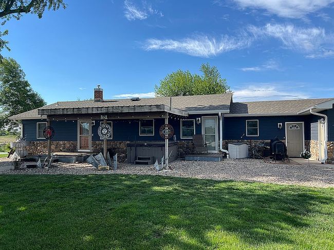 Photo of 509 Road 2, Grafton, NE