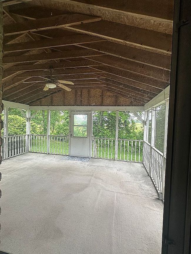 Additional photo 2 of property located at 140 N Ohioville Rd