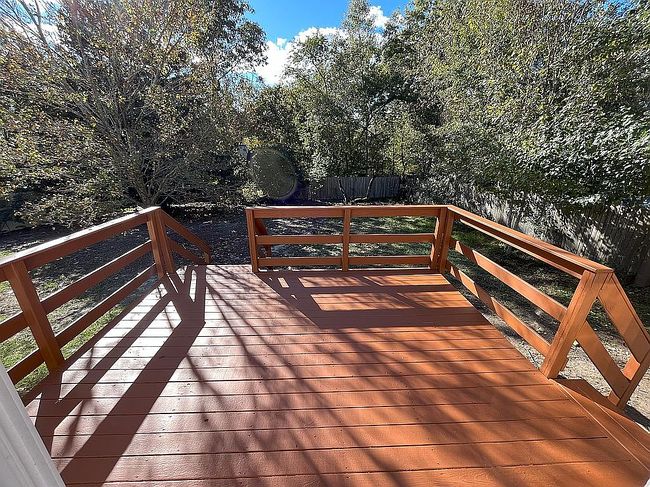 Image of 121 Pin Oak Ct