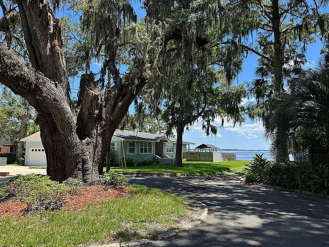 Photo of 1841 Donald St, Jacksonville, FL