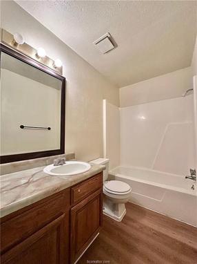 Preview of property located at 2411 De Lee St