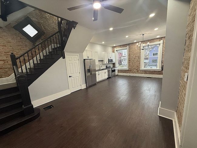 Preview of property located at 3315 Graydon Ave