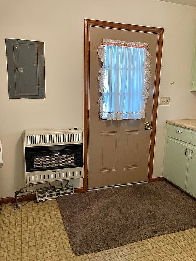 Image of 502 E Pleasant St