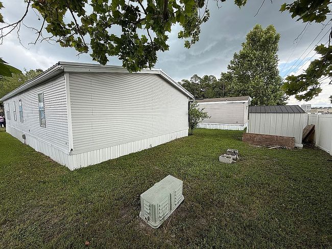 Photo of 10201 W Beaver St #262, Jacksonville, FL