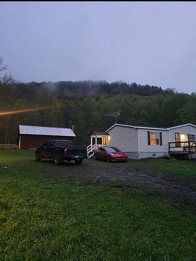Image of 218 Chestnut Ridge Rd
