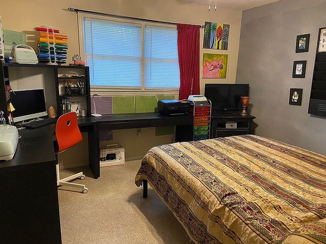 Image of 410 Kingston Way