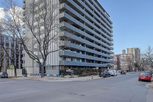 Image of 909 Logan St Apt 1B
