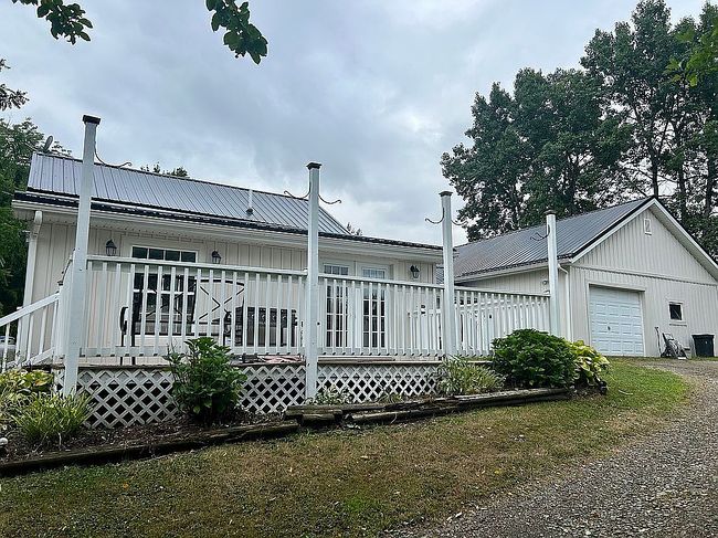 Photo of 1718 Stanton Hill Rd, Russell, PA
