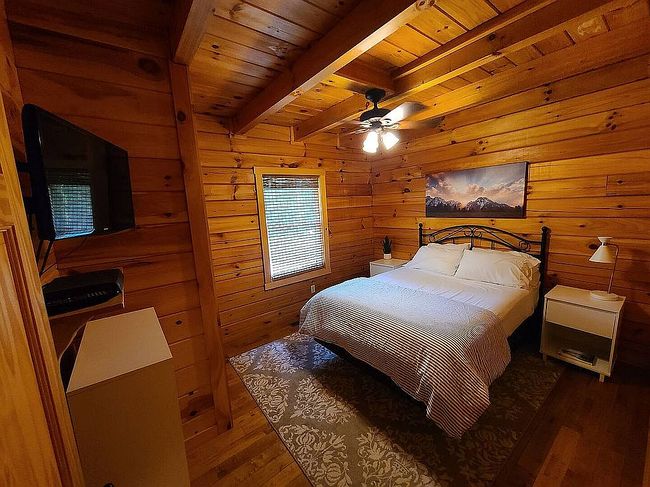 Photo of 12663 Turkey Hill Ln, French Lick, IN