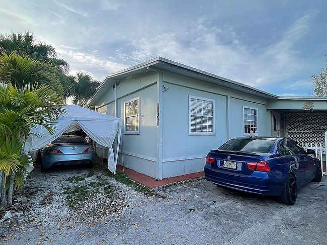 Additional photo 1 of property located at 12951 Sw 17th St