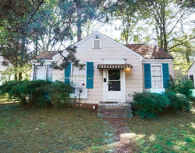 Image of 223 Donald St