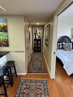 Additional photo 4 of property located at 1300 Beacon Pkwy E Unit 509