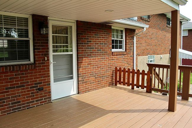 Image of 2724 Russell Dr