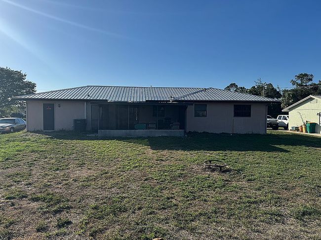 Photo of 675 Eifel Ter Nw, Port Charlotte, FL