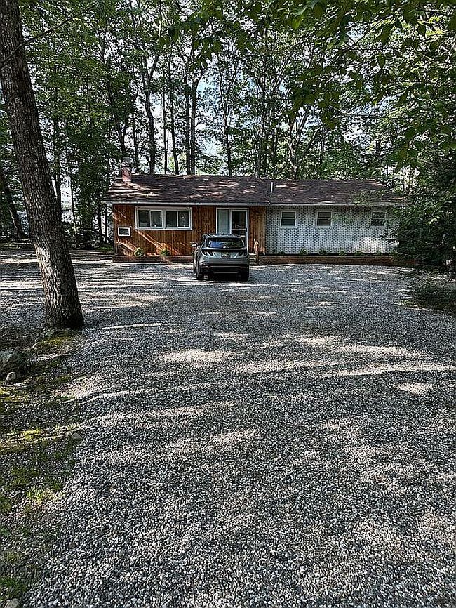 Image of 14 Essex St
