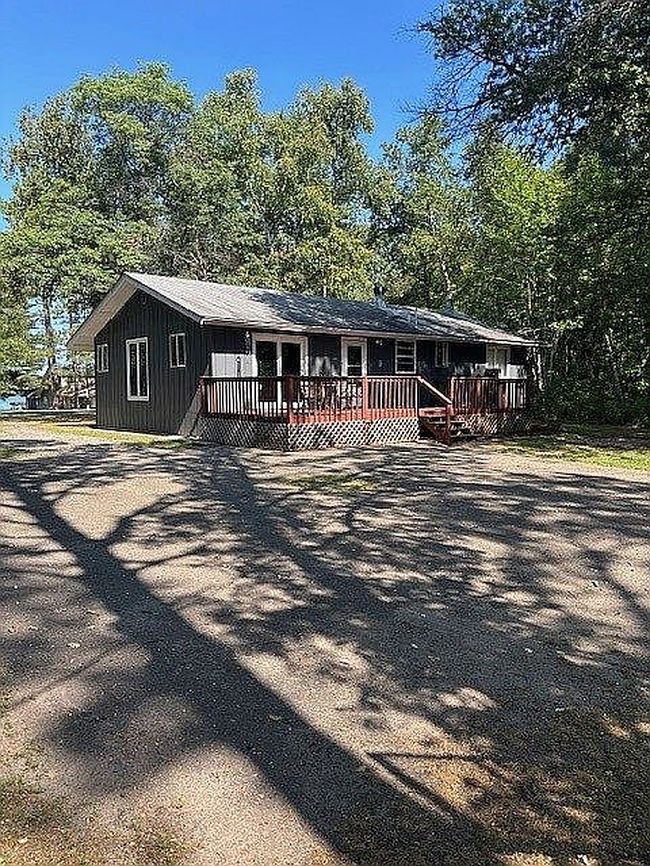 Photo of 19865 Blue Lake Rd