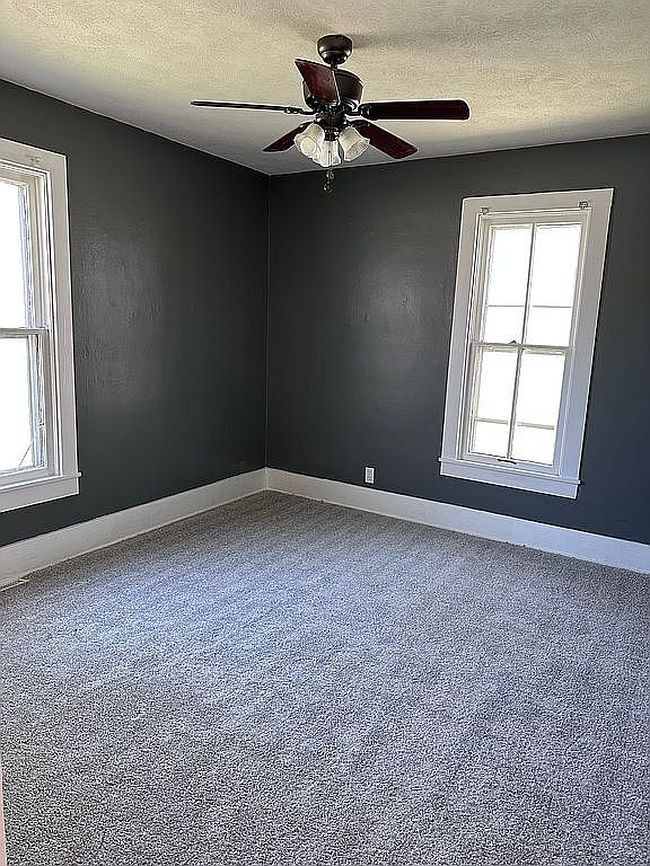 Image of 439 S 10th St