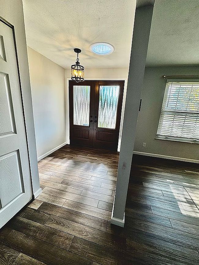 Additional photo 3 of property located at 5324 Oakbrooke Dr