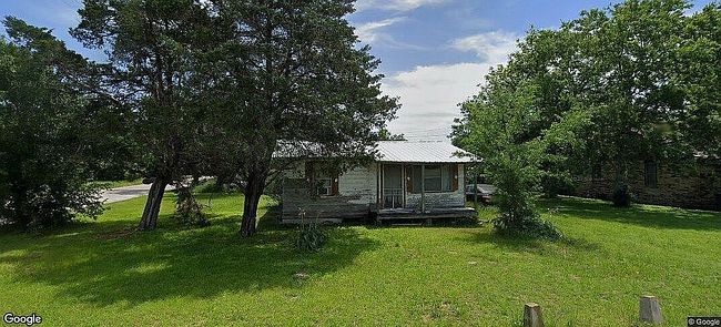 Image of 984 N Waco St