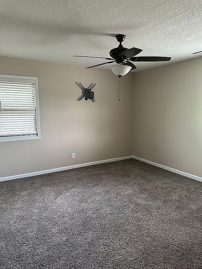 Image of 305 E 20th St S