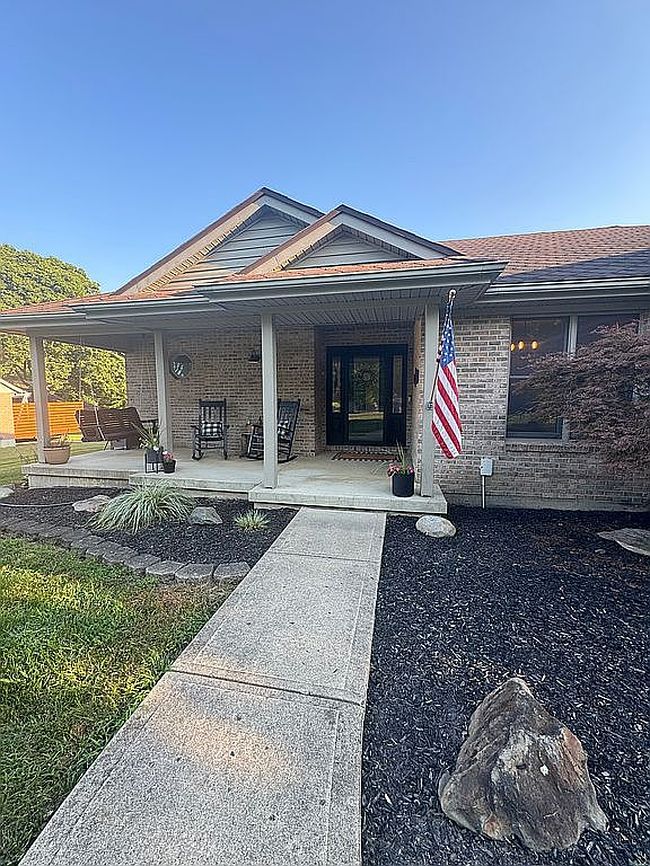 Photo of 801 E Lexington Rd, Eaton, OH