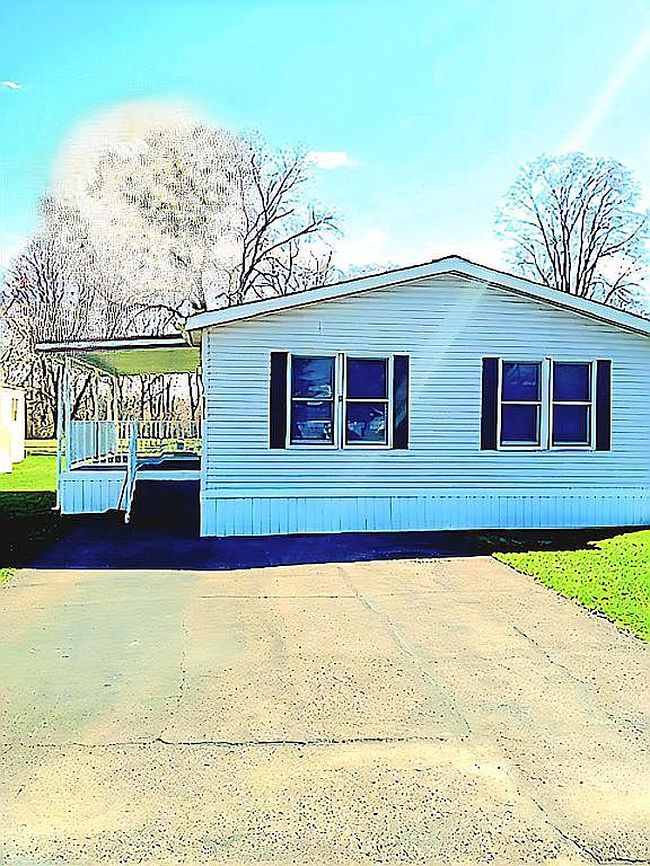 Image of 6510 Lakeview Ln