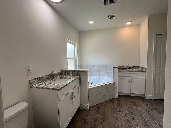 Image of 1556 Glentry Ln