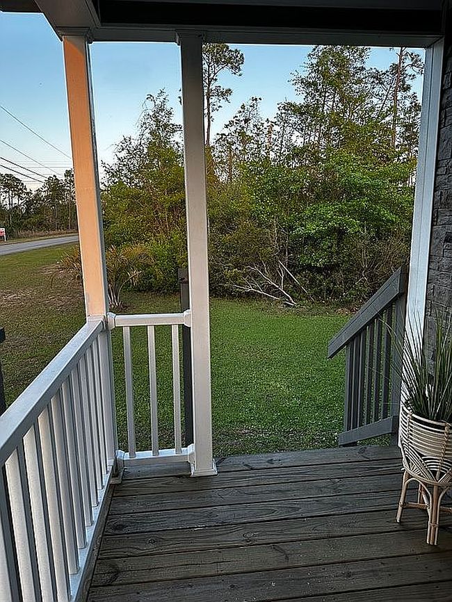 Image of 2442 Douglas Rd