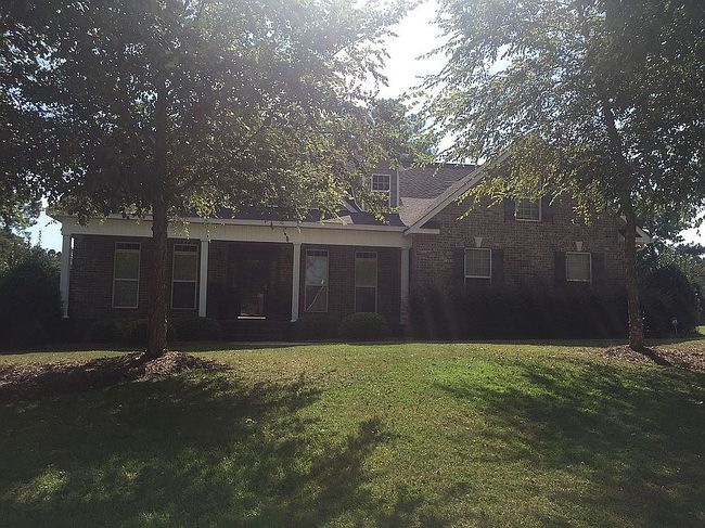 Photo of 402 Knob Hill Dr