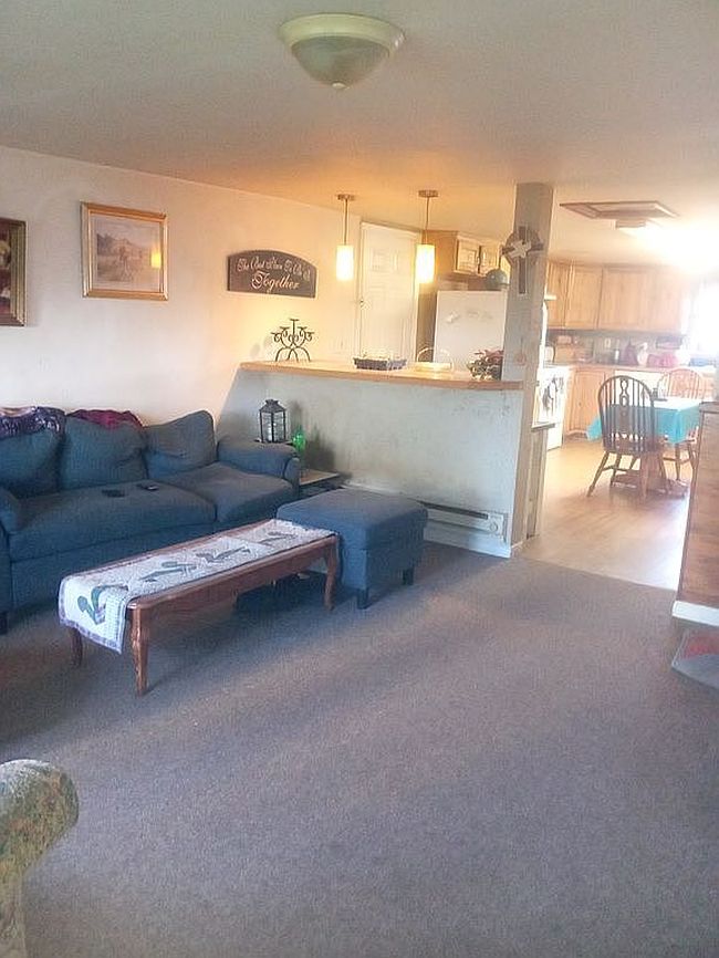 Image of 250 C St