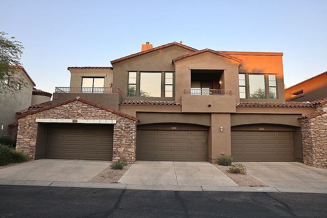 Preview of property located at 19550 N Grayhawk Dr Unit 2021