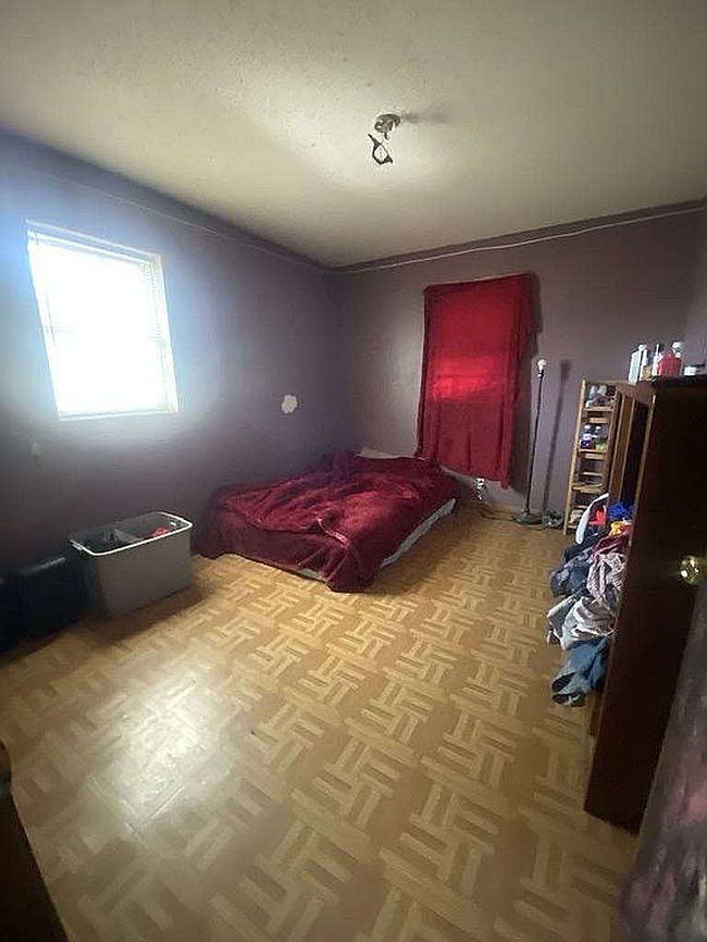 Image of 1108 Adams St