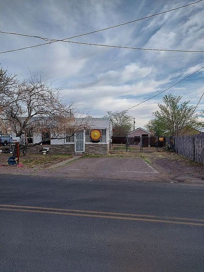 Image of 805 Granada St