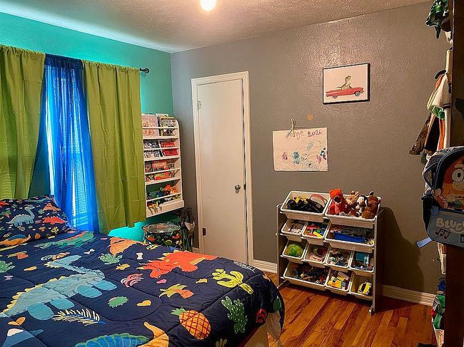 Additional photo 1 of property located at 906 Haney St