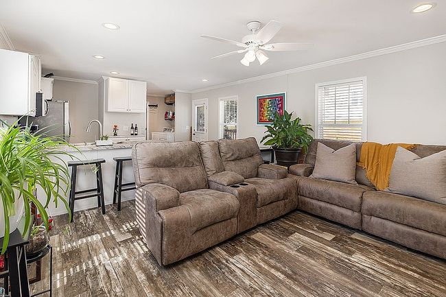 Image of 2920 Walsh Dr Nw