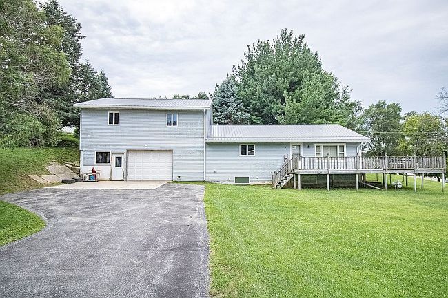 Photo of 605 Crane St, Anamosa, IA
